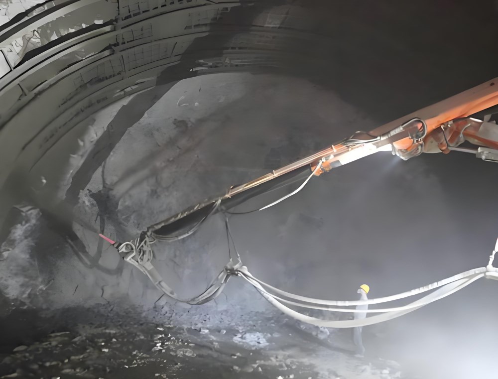 隧道濕噴機的維護保養(yǎng)要點(圖1)